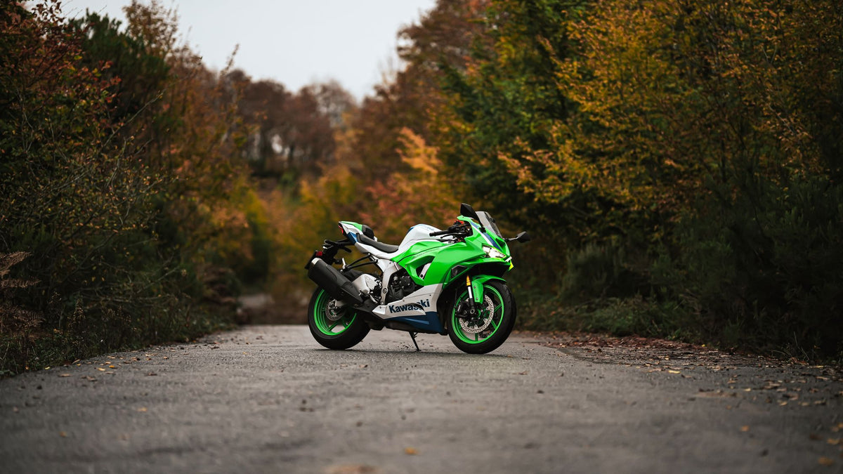 Green Kawasaki ZX-6R